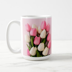 Benutzerdefinierter Text Tulpen auf Rosa Kaffeetasse
