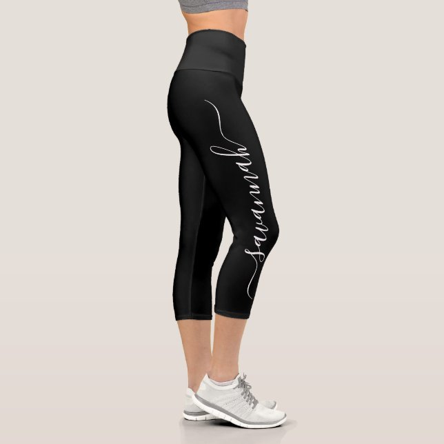 Benutzerdefinierter Yogname Wählen Sie Ihre Farbe  Capri Leggings (Rechts)