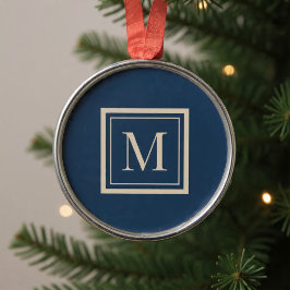 Benutzerdefiniertes blaues und Vanille-Monogramm m Ornament Aus Metall