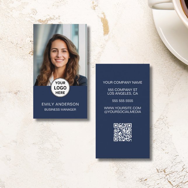 Benutzerdefiniertes Foto Moderne Minimale QR-Visit Visitenkarte (Custom Photo Modern Minimal Logo QR Business Card)