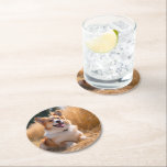 Benutzerdefiniertes Foto Runder Pappuntersetzer<br><div class="desc">Machen Sie Ihr Lieblings-Foto zu einem personalisierten Geschenk! Verwenden Sie ein Familienbild, ein niedliches Begleiter-Foto oder ein beliebiges Bild, das Sie Liebe, um etwas Besonderes zu schaffen. Diese Geschenke sind perfekt für einen Urlaub oder einen Anlass, um Ihre Lieben zum Lächeln zu bringen. Hinweis: Das Foto ist nur ein Beispiel....</div>