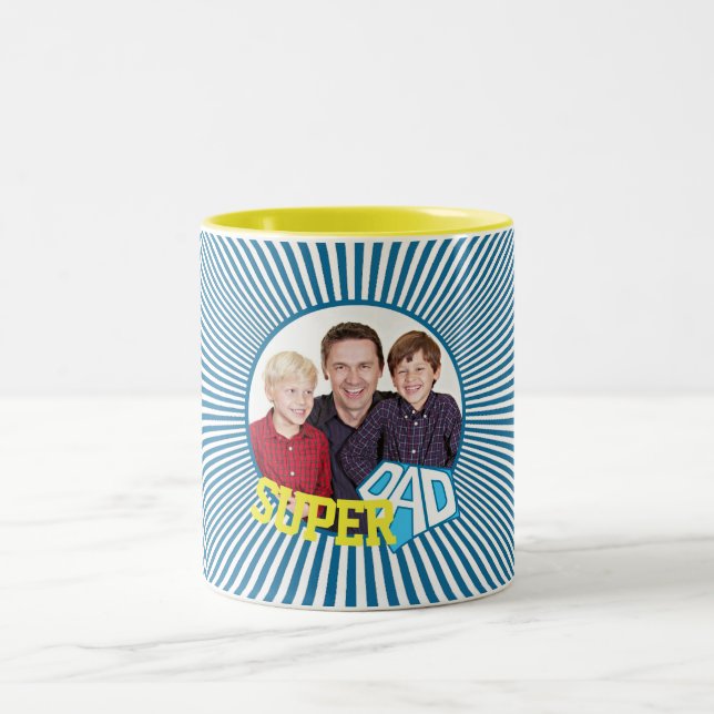 Benutzerdefiniertes Foto Super Vater Comic Zweifarbige Tasse (Mittel)