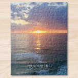 Benutzerdefiniertes Foto und Personalisierter Text<br><div class="desc">Dieses Puzzle ist mit einem Sonnenuntergang bedruckt und im Süden Frankreichs fotografiert. Es ist anpassbar,  können Sie Ihr Foto hochladen und einen Namen oder inspirierende Kostenvoranschlag hinzufügen.</div>