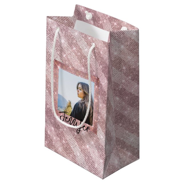 Benutzerdefiniertes Foto und Text-Rose Gold Einzig Kleine Geschenktüte (Vorderseite Schrägansicht)