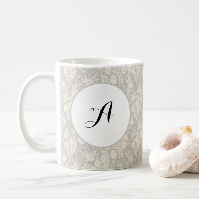 Benutzerdefiniertes Monogramm Blume Muster Grau Kaffeetasse (Mit Donut)