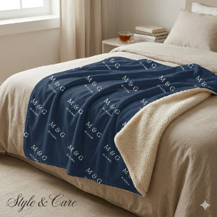 Benutzerdefiniertes Monogramm-Datums-Muster Stylis Sherpadecke