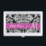 Benutzerdefiniertes Monogramm für Schwarz und Weiß Visitenkarten Dose<br><div class="desc">Ein Vintages Muster mit einer Tafel und Spitzen-Design. Schau genau auf die Blume und Blätter. Ein trendiges Design mit beliebten Farben und Eleganz. Elemente können leichter angepasst werden, wenn Sie zuerst alle Foto und Texte ersetzen. Wenn Ihre Kunst noch angepasst werden muss, klicken Sie auf die Schaltfläche Diese anpassen. Das...</div>