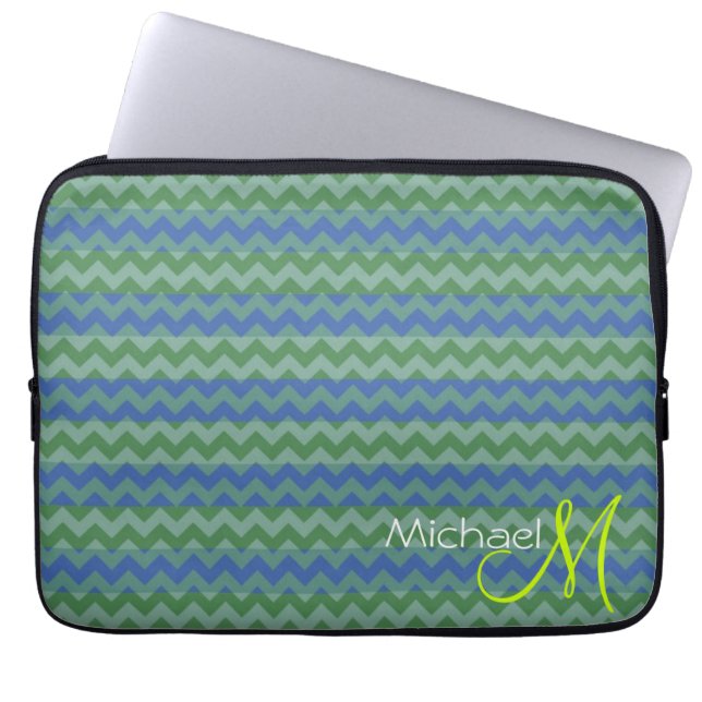Benutzerdefiniertes Monogramm Mintgrün Chevron Zig Laptopschutzhülle (Vorderseite)
