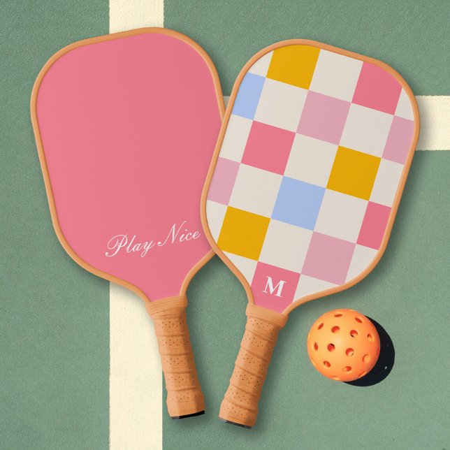 Benutzerdefiniertes Monogramm mit farbigem Quadrat Pickleball Schläger (Von Creator hochgeladen)