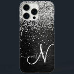 Benutzerdefiniertes Silver Glitzer Black Sparkle M iPhone 16 Pro Max Hülle<br><div class="desc">Dieses elegante,  hübsch silber funkelnde Glitzer auf schwarz gebürstetem metallischem Hintergrund ist einfach zu personalisieren.</div>