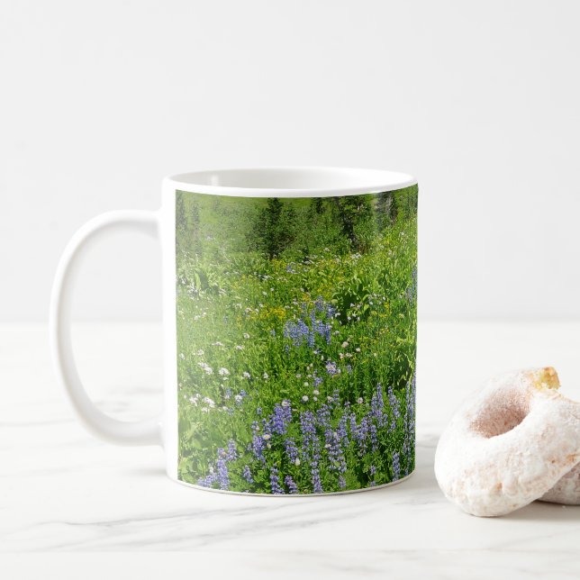Bereich der Wildblumen auf dem Rainier Kaffeetasse (Mit Donut)