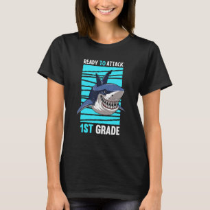 Bereit für den Angriff auf die 1. Klasse am ersten T-Shirt