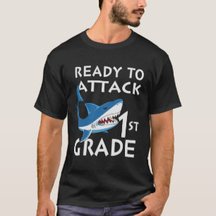 Bereit für den Angriff auf Hai der ersten Klasse 1 T-Shirt