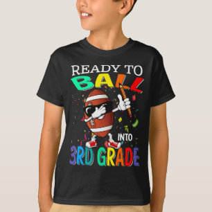 Bereit zum Ball in den Basketball der dritten Klas T-Shirt