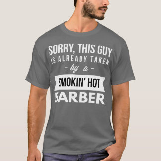 Bereits von einem Smokinx27 heißen Barber 2 eingen T-Shirt