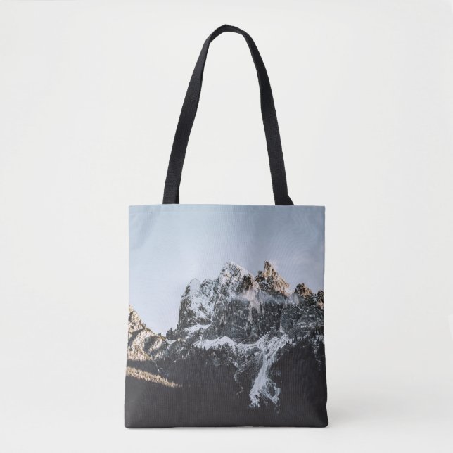 BERG MIT SCHNEELAGE AM TAG TASCHE (Vorderseite)
