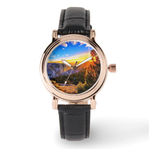 Berg mit Sonnenaufgang Foto Armbanduhr