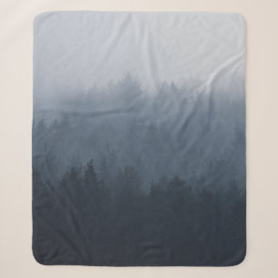 BERG MIT WALD IM FUSTER SHERPADECKE