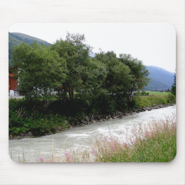 Bergbach in Oberwald Mousepad (Vorne)