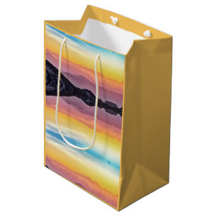 Berge bei Sonnenuntergang, Himmel oben und unten Mittlere Geschenktüte