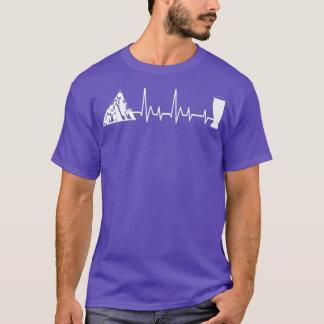 Berge und Bier Bergteigen Bergsport mou T-Shirt
