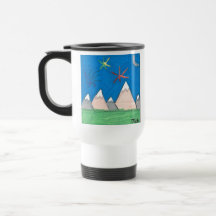 Berge und Feuerwerk-Reisebecher
