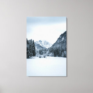 Berge und gefrorener See in Zgornje Jezersko, Slo Leinwanddruck