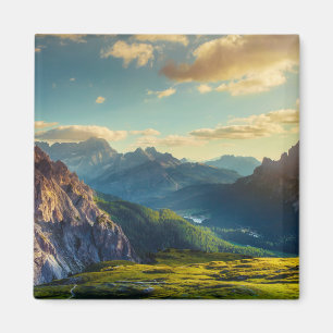 Berge und Tal am Sonnenuntergang Magnet
