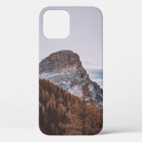 BERGE UNTER WEISSEM HIMMEL