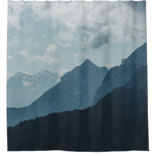 BERGE UNTER WEISSEM HIMMEL DUSCHVORHANG