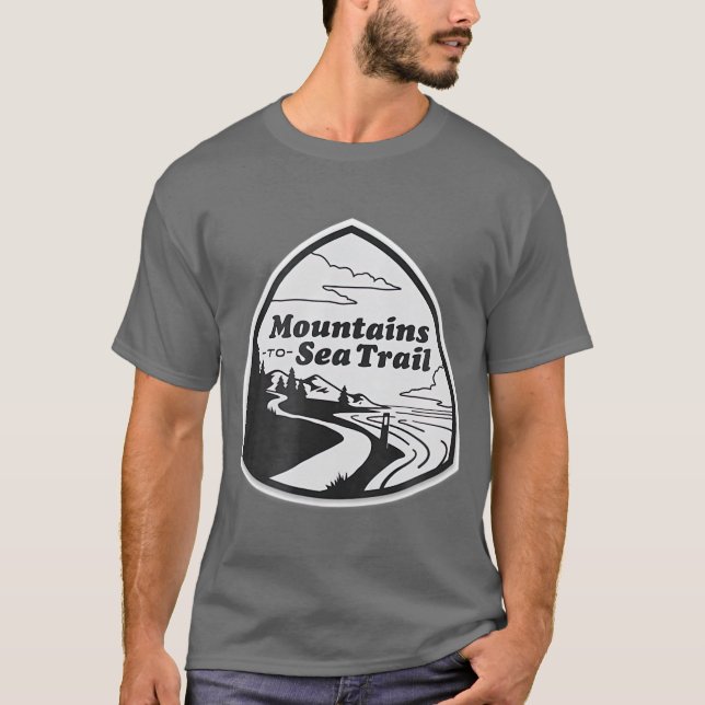 Berge zum Seeweg T-Shirt (Vorderseite)