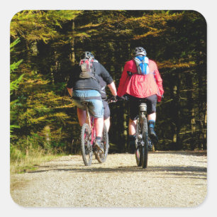 BERGFAHREN QUADRATISCHER AUFKLEBER