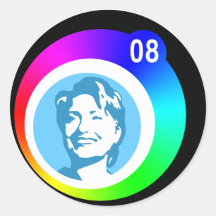 Berghütte. Regenbogenblasen. Runder Aufkleber