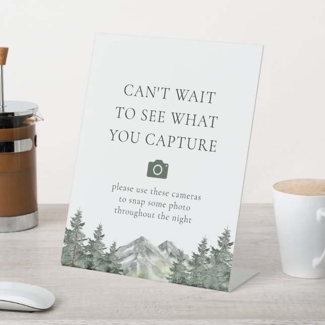 Bergkiefernbaum Hochzeitsszenario Sockelschild (In SItu)