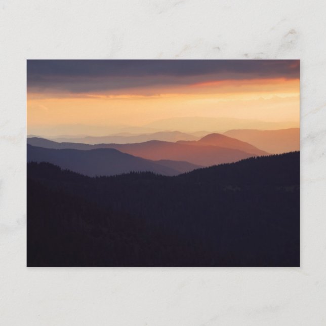 Berglandschaft mit einem fantastischen Sonnenunter Postkarte (Vorderseite)