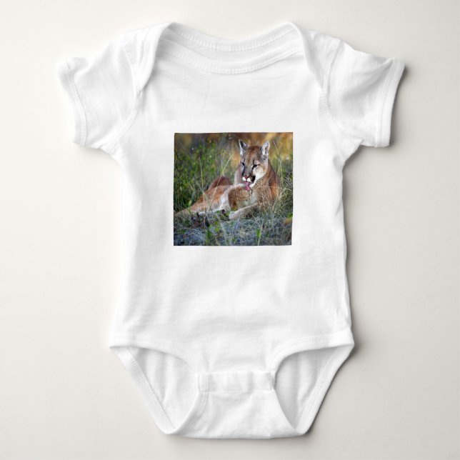 Berglöwe-Putzen Baby Strampler (Vorderseite)