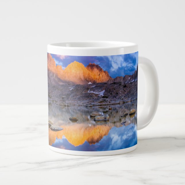 Bergreflexion, Kalifornien Jumbo-Tasse (Vorderseite Rechts)