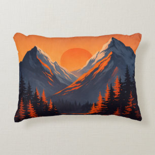 Bergsonnenuntergangsreflexion Feuerorange Himmel  Dekokissen