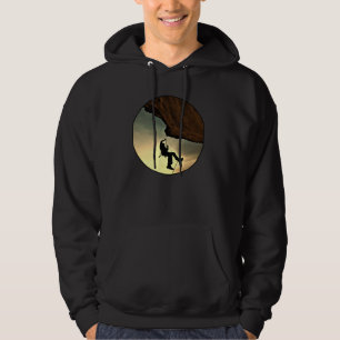 Bergsteigender Mann bei Sonnenuntergang Hoodie