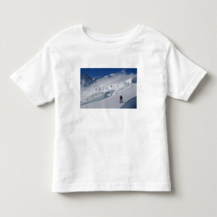 Bergsteiger auf dem Tasman-Gletscher in Mount Kleinkind T-shirt