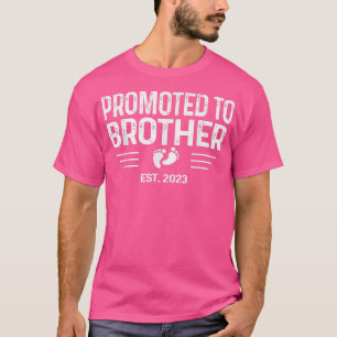 Bericht über Schwangerschaft für Brother Est 2023 T-Shirt