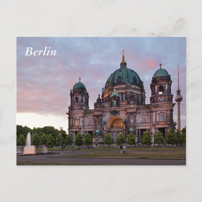 Berliner Kathedrale mit Fernsehturm und Lustgar Postkarte (Vorderseite)