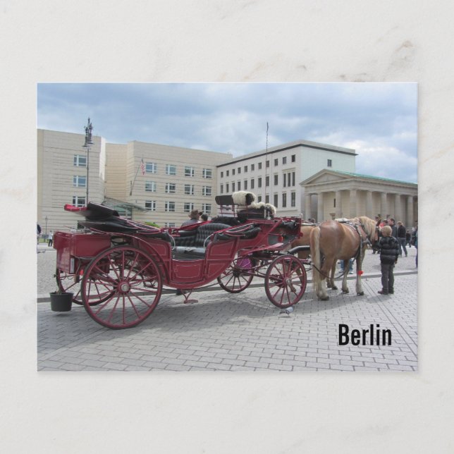 Berliner Pferdekutsche Postkarte (Vorderseite)