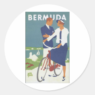 Bermuda-Werbung mit einem jungen Segelpaar Runder Aufkleber