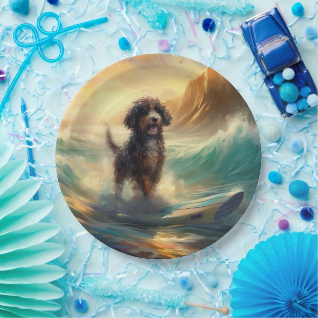 Bernedoodle Beach Surfen Malerei Pappteller (Party)