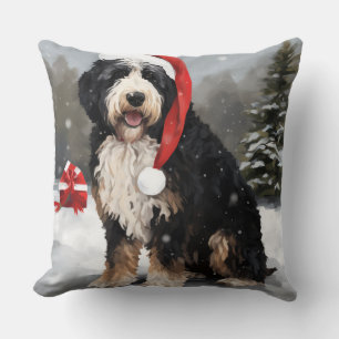 Bernedoodle Dog in Schnee Weihnachten Kissen