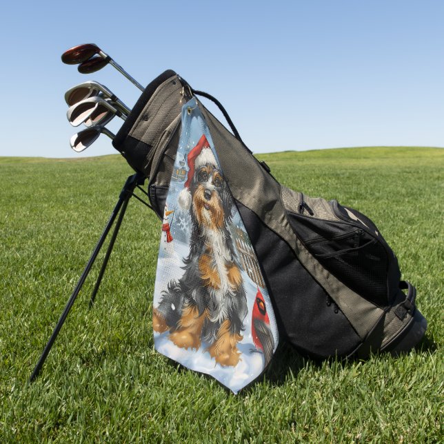 Bernedoodle Dog Winter Wunderland Weihnachten Golfhandtuch (Gras)