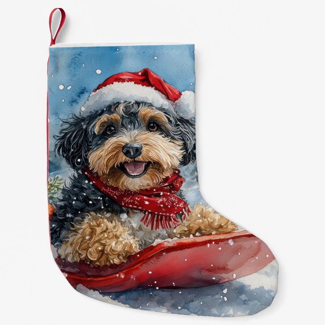 Bernedoodle Hund in Sledge Let it Schnee Weihnacht Kleiner Weihnachtsstrumpf (Vorderseite)