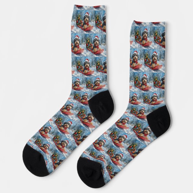 Bernedoodle Hund in Sledge Let it Schnee Weihnacht Socken (Linkes Detail)