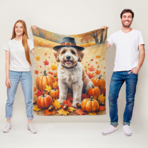 Bernedoodle im Herbstlaub Thanksgiving Kunst Fleecedecke